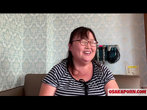 ❤️ Une grosse maman japonaise montre ses énormes seins et profite d'un sex toy. Une maman asiatique de 51 ans parle de son expérience sexuelle. Yukiko 1 OSAKAPORN grosse milf Salopes at us ❤